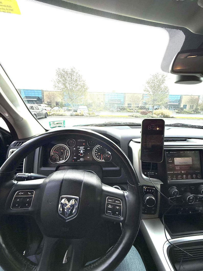 Dodge RAM 1500 (2013–2018 Rotary Dial Shifter) Custom Phone Mount/Charger